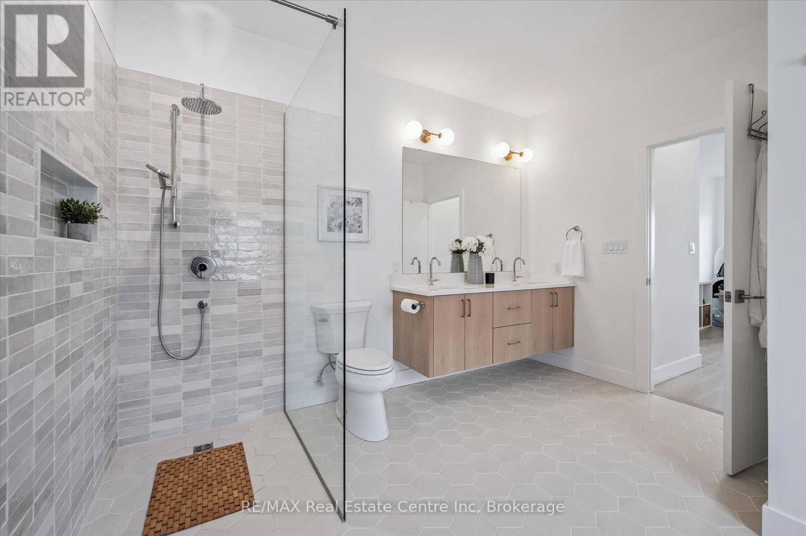 14 Faith Drive, Mapleton, Ontario  N0G 1P0 - Photo 19 - X13158392