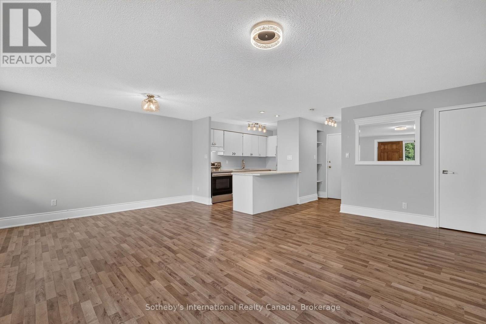 101 - 173 Eighth Street, Collingwood, Ontario  L9Y 2C9 - Photo 10 - S13158540