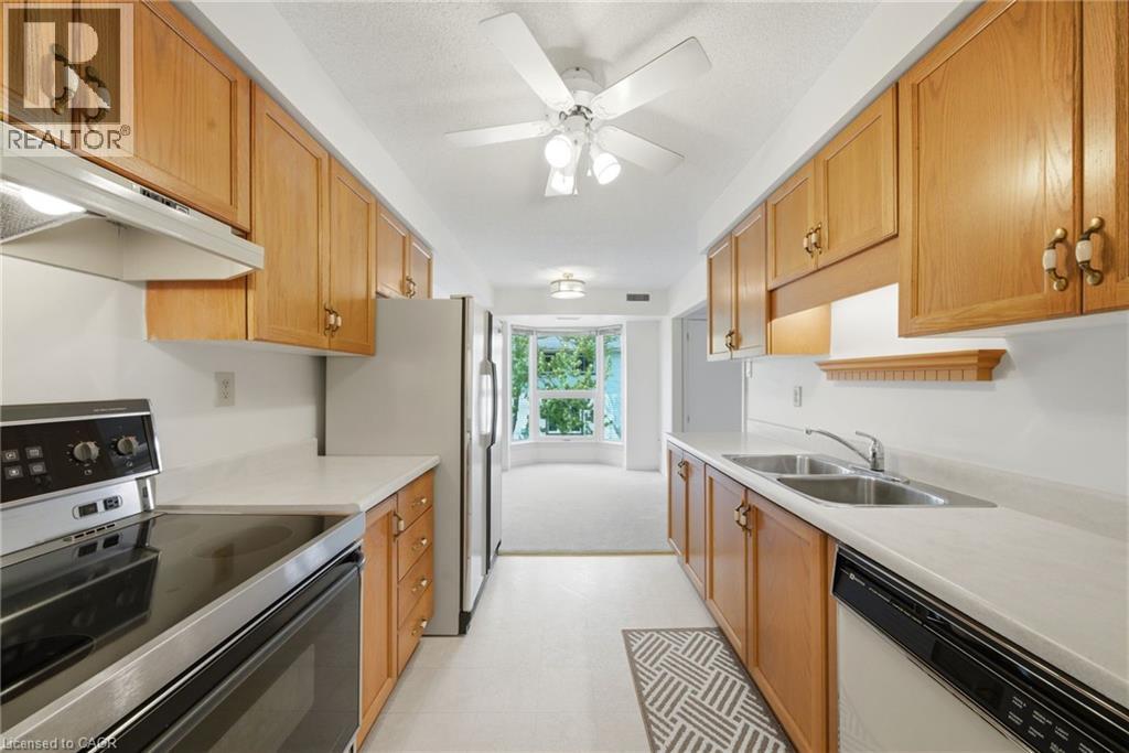 416 Limeridge Road E Unit# 303, Hamilton, Ontario  L9A 2S7 - Photo 6 - 40832345