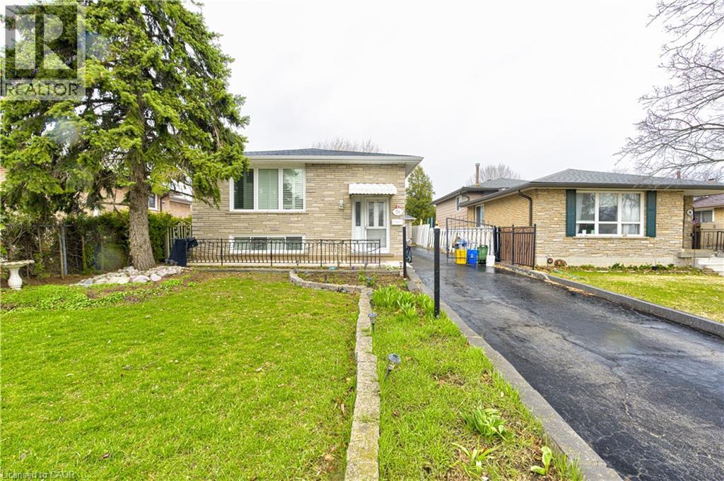 78 Markson Crescent, Hamilton, Ontario  L8T 4W4 - Photo 2 - 40832069