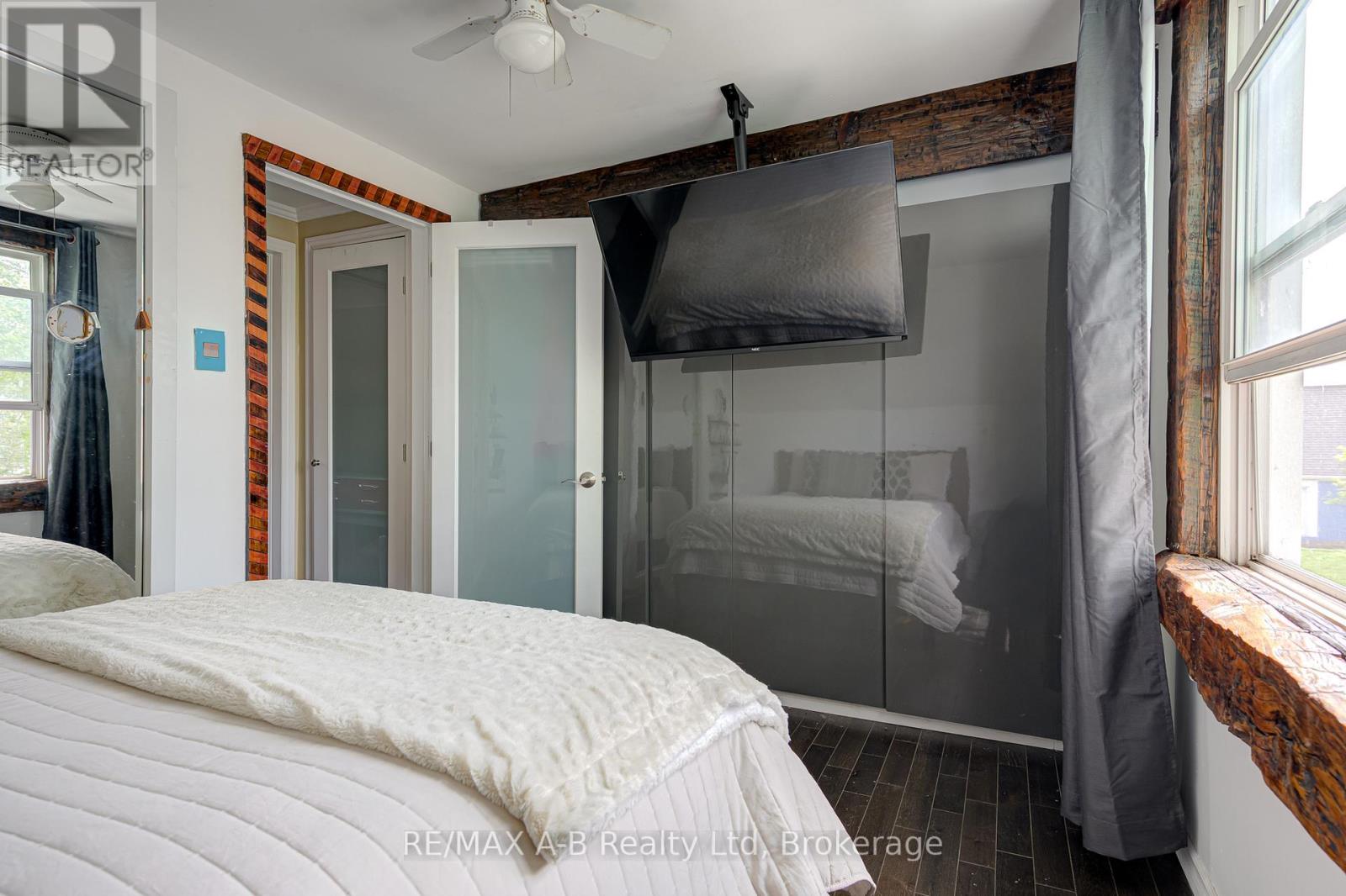 54 Coriano Street, Stratford, Ontario  N5A 6C3 - Photo 27 - X13158910