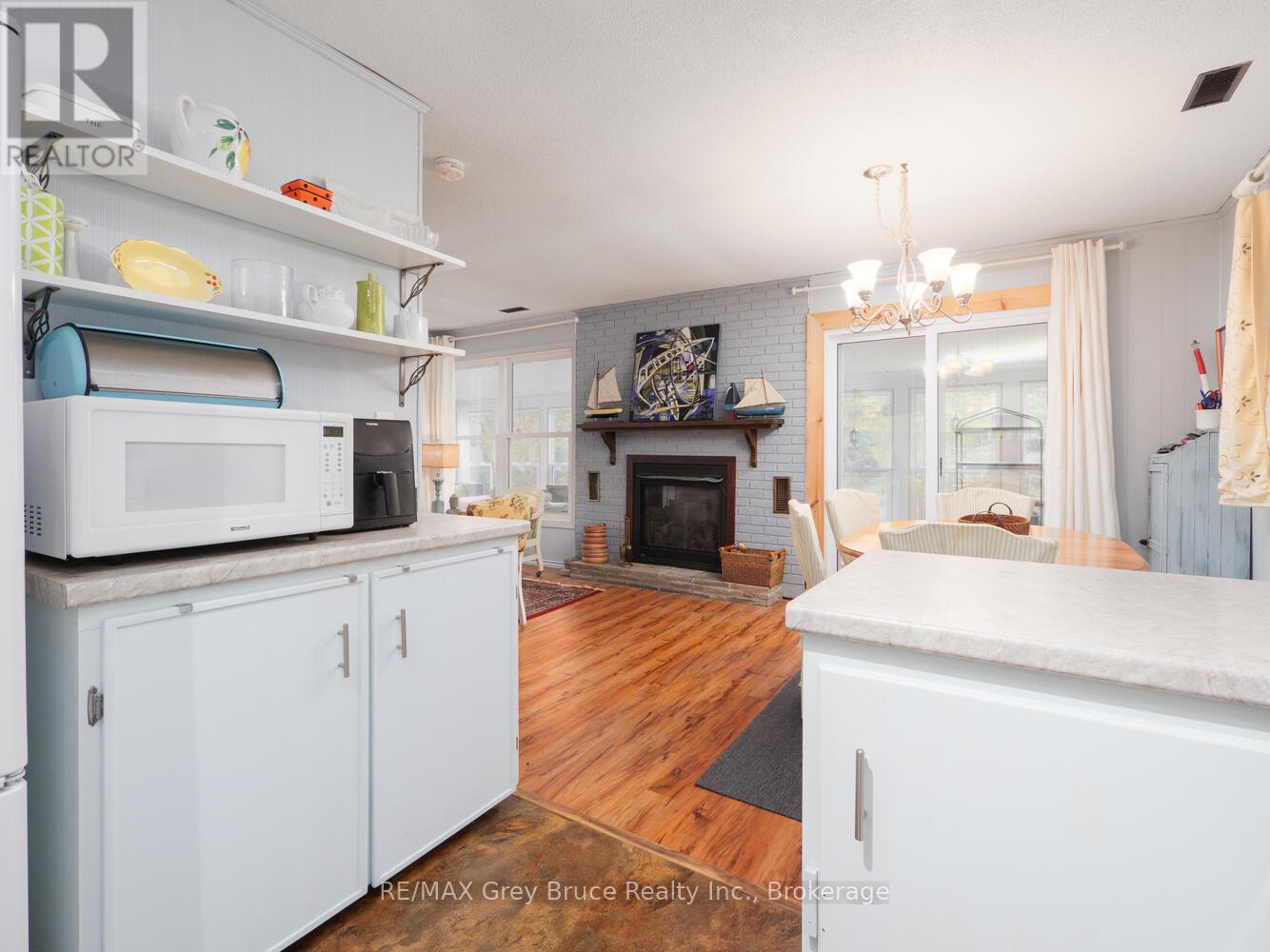 1034 Dorcas Bay Road, Northern Bruce Peninsula, Ontario  N0H 2R0 - Photo 12 - X13159620