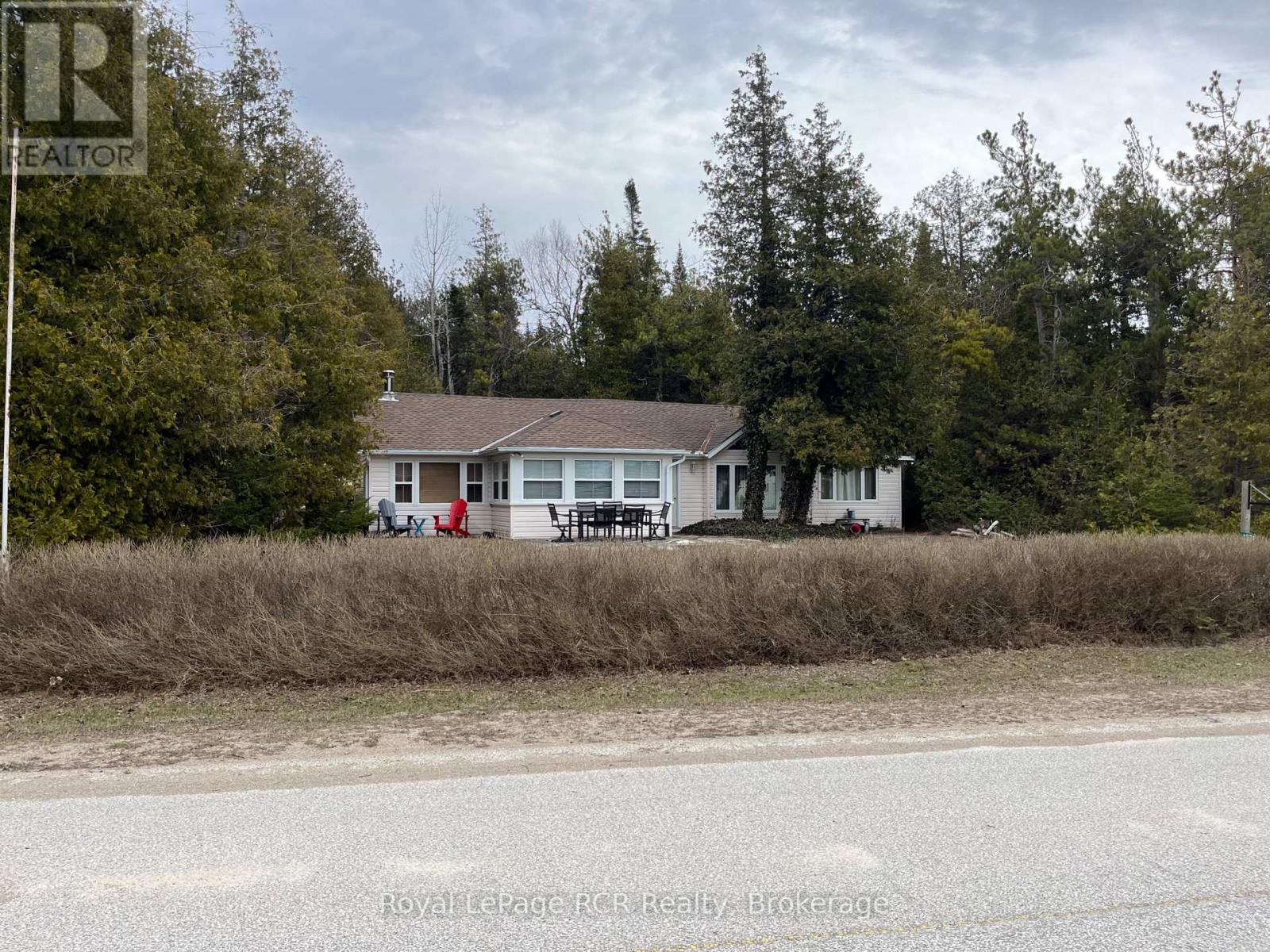 1371 2nd Avenue, Native Leased Lands, Ontario  N0H 2L0 - Photo 2 - X13159772