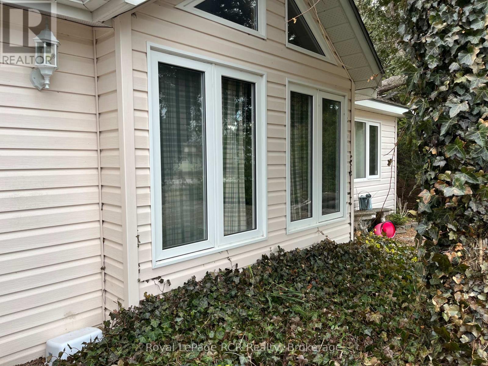 1371 2nd Avenue, Native Leased Lands, Ontario  N0H 2L0 - Photo 5 - X13159772