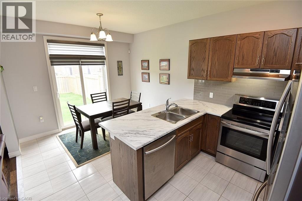111 Festival Way, Binbrook, Ontario  L0R 1C0 - Photo 15 - 40832298