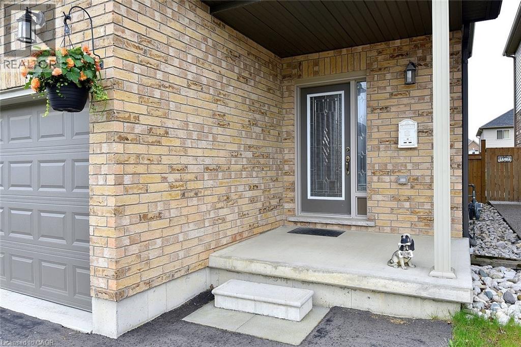 111 Festival Way, Binbrook, Ontario  L0R 1C0 - Photo 2 - 40832298