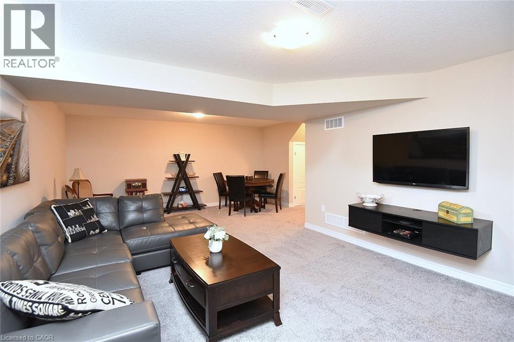 111 Festival Way, Binbrook, Ontario  L0R 1C0 - Photo 32 - 40832298