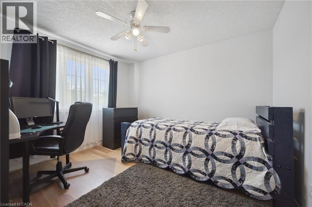 371 University Downs Crescent, Waterloo, Ontario  N2K 4B1 - Photo 23 - 40832418