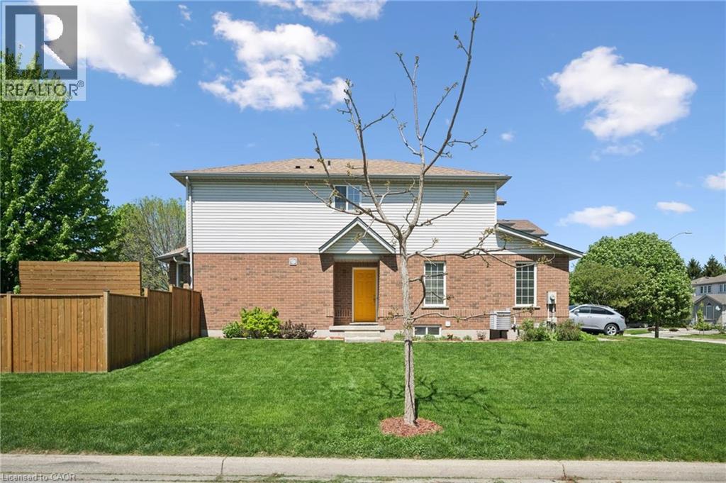 371 University Downs Crescent, Waterloo, Ontario  N2K 4B1 - Photo 4 - 40832418
