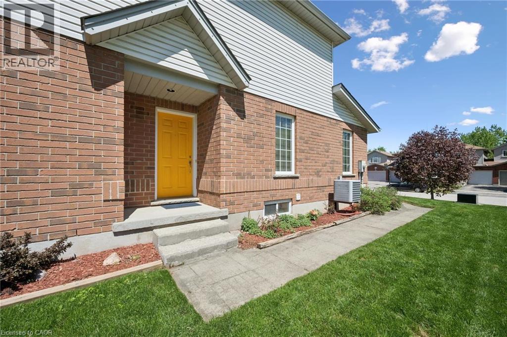 371 University Downs Crescent, Waterloo, Ontario  N2K 4B1 - Photo 5 - 40832418
