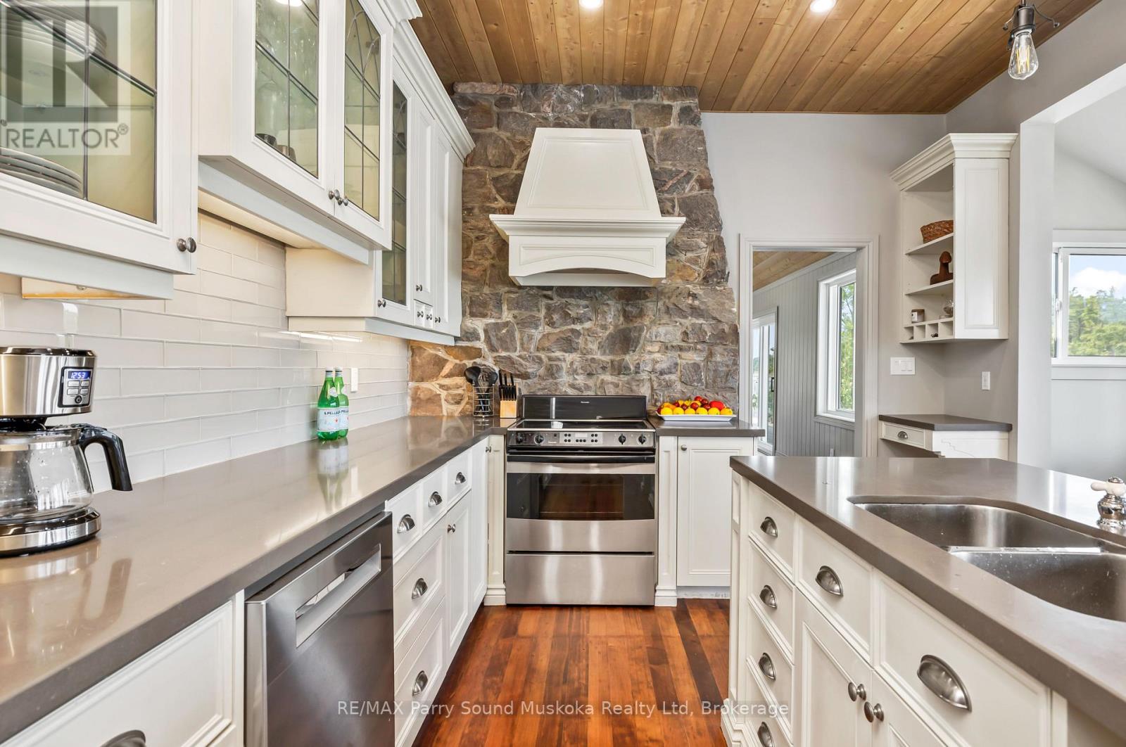 2 A258 Island, The Archipelago, Ontario  P0G 1K0 - Photo 18 - X13160248