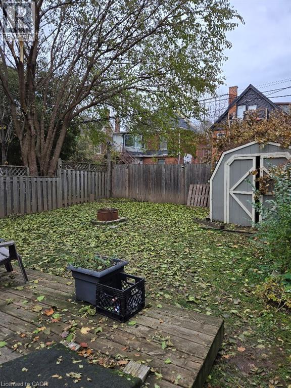 17 Fairleigh Avenue S, Hamilton, Ontario  L8M 2K1 - Photo 3 - 40832594