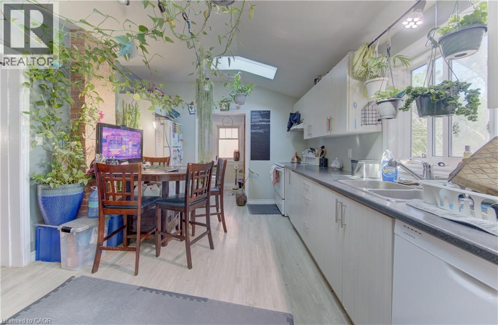48 Breithaupt Street, Kitchener, Ontario  N2H 5G6 - Photo 16 - 40824430