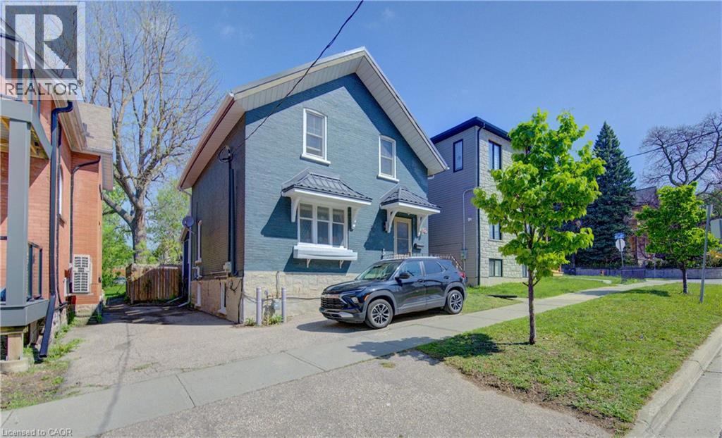 48 Breithaupt Street, Kitchener, Ontario  N2H 5G6 - Photo 4 - 40824430