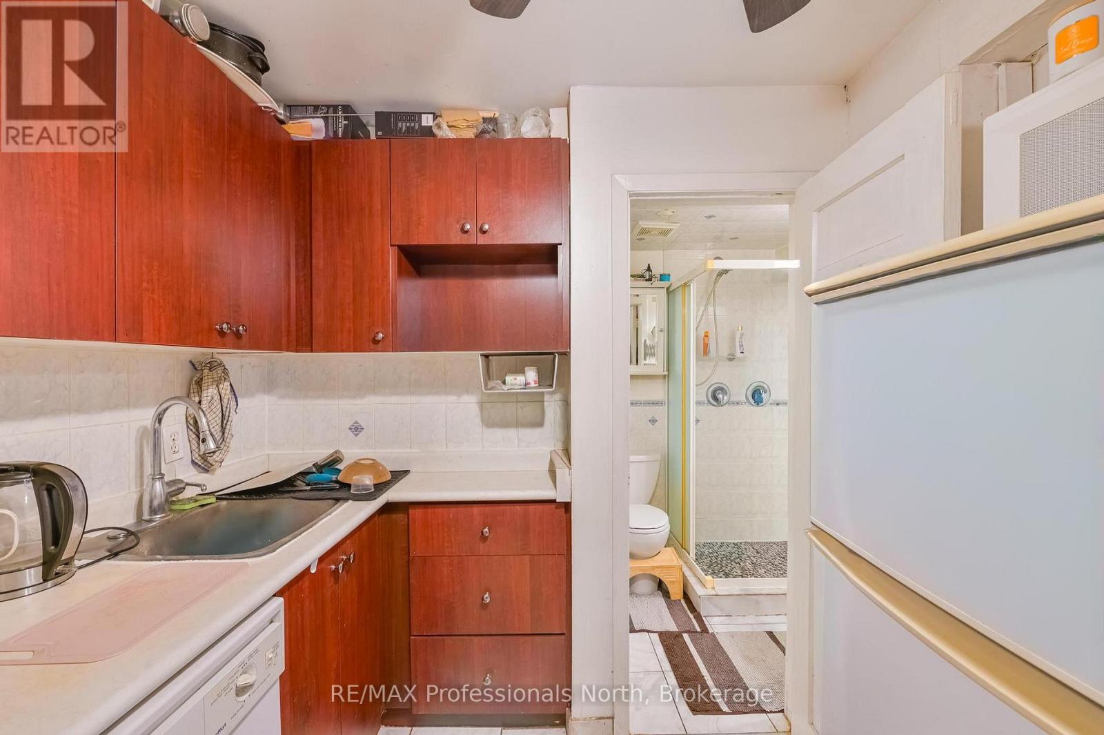 3 Maynard Avenue, Toronto, Ontario  M6K 2Z7 - Photo 15 - W13160498