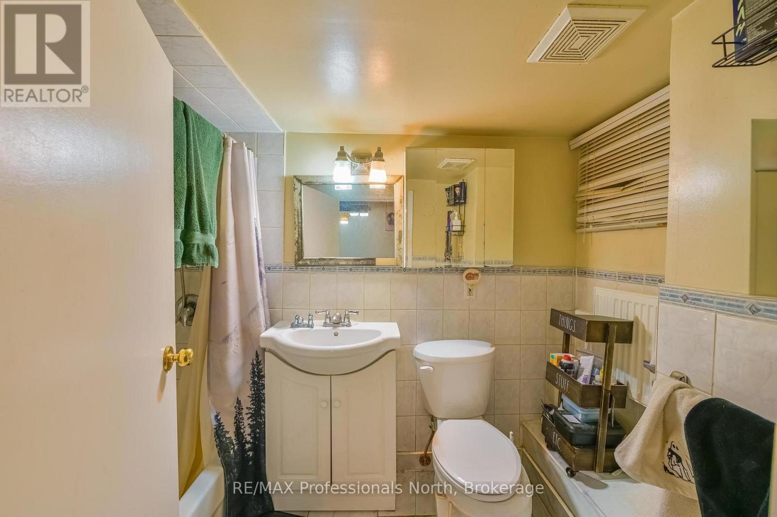 3 Maynard Avenue, Toronto, Ontario  M6K 2Z7 - Photo 45 - W13160498