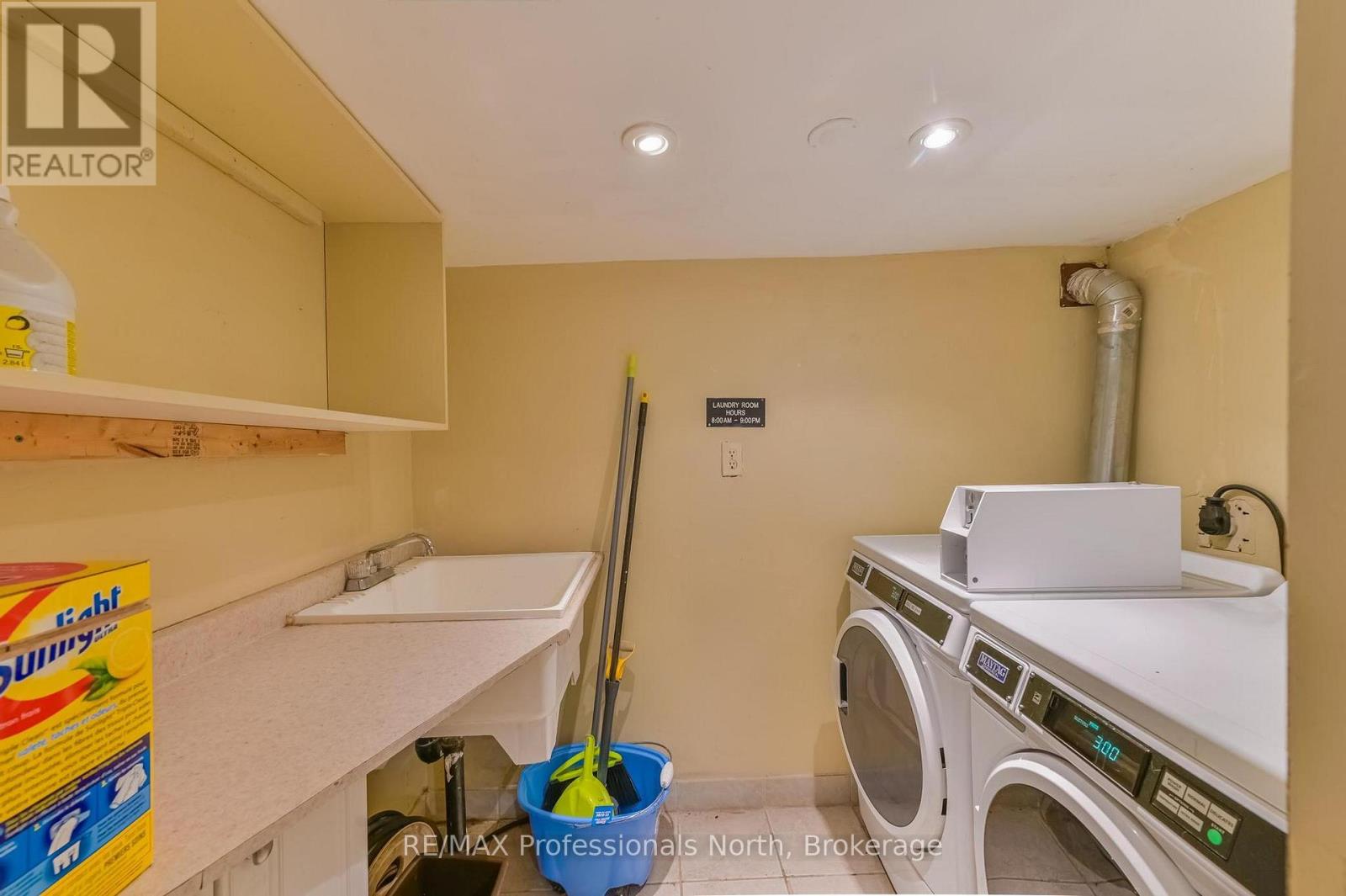 3 Maynard Avenue, Toronto, Ontario  M6K 2Z7 - Photo 6 - W13160498