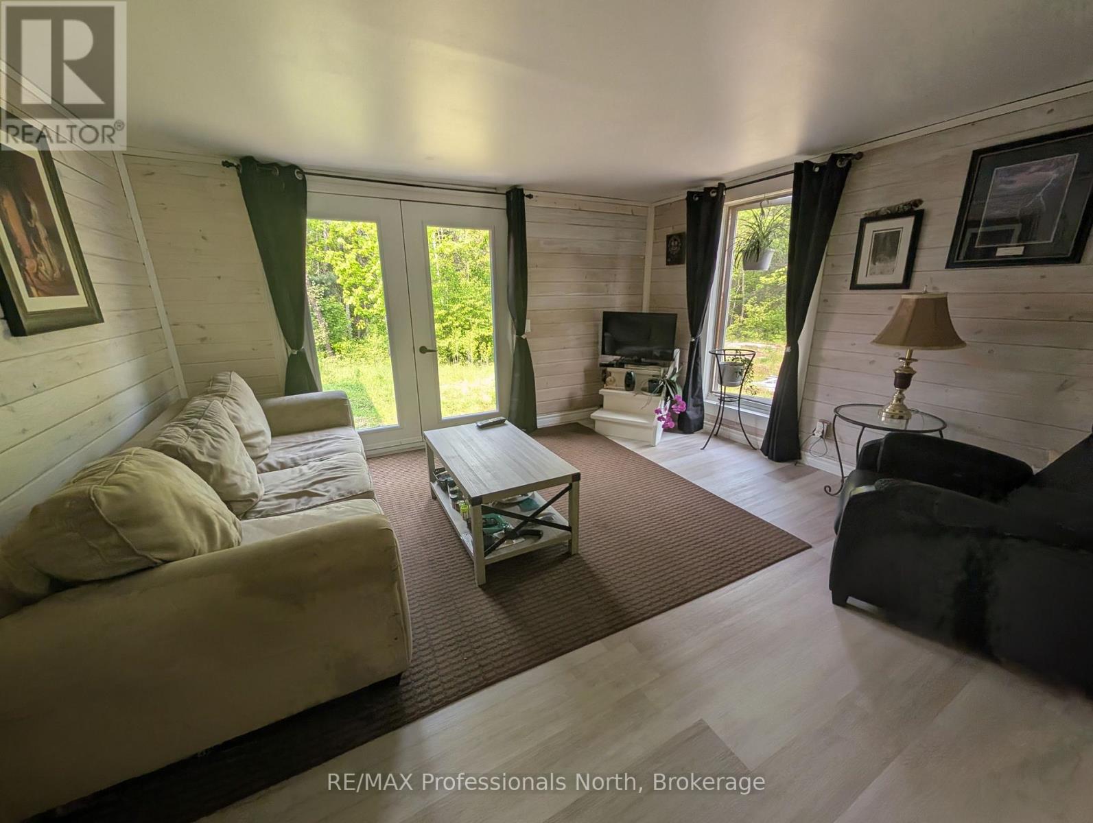1408 Pearceley Road, Parry Sound Remote Area, Ontario  P0A 1Z0 - Photo 10 - X13160440