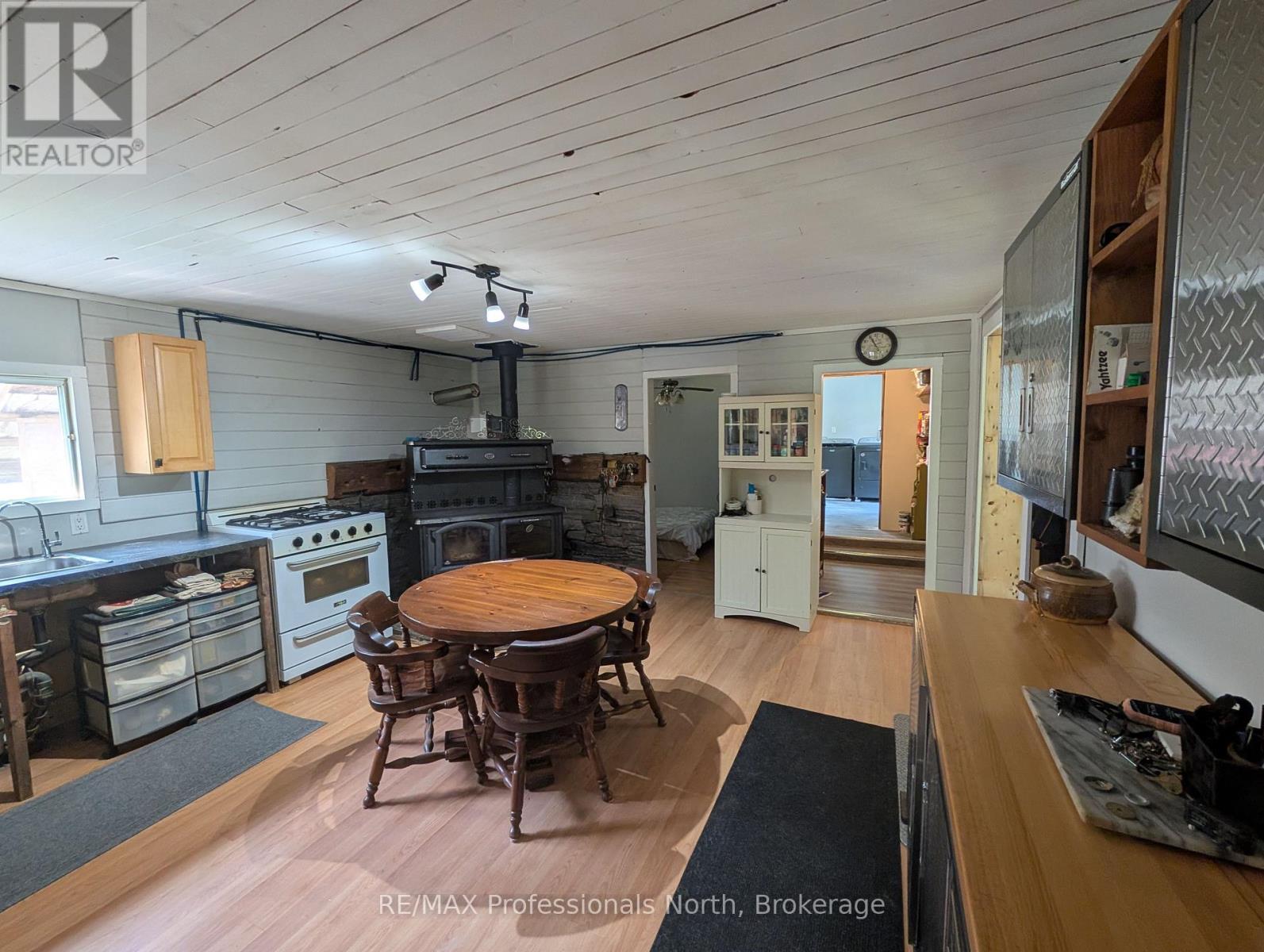 1408 Pearceley Road, Parry Sound Remote Area, Ontario  P0A 1Z0 - Photo 7 - X13160440