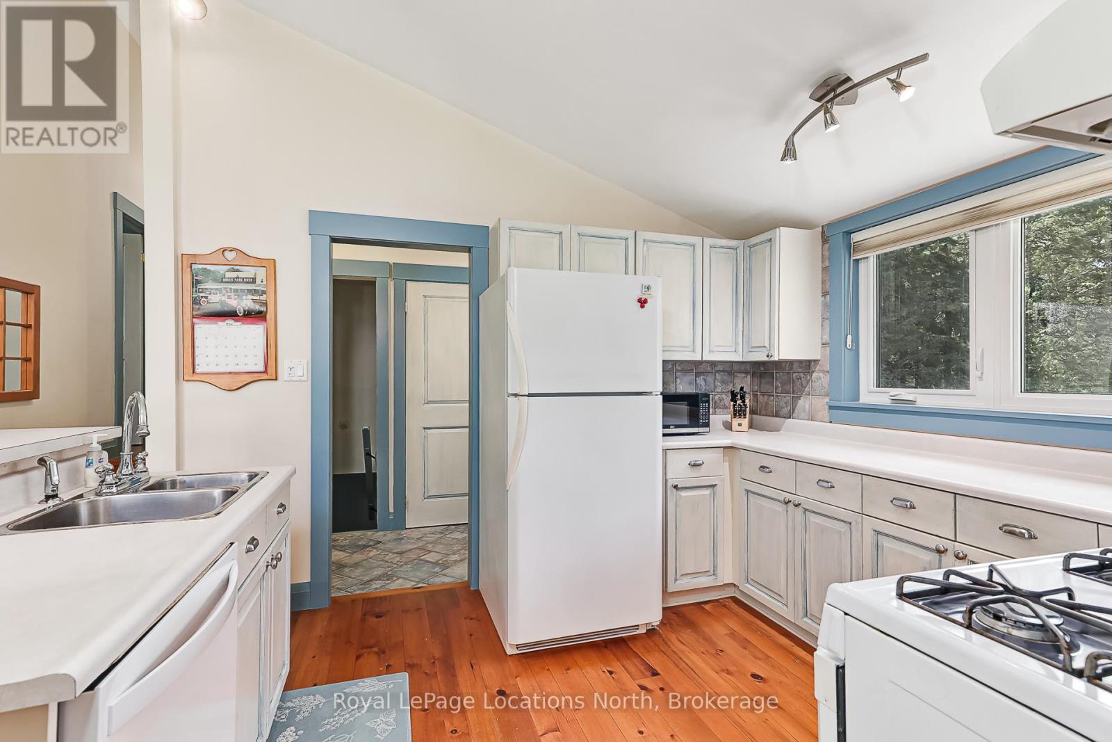 105 Woodland Park Road, Blue Mountains, Ontario  N0H 1J0 - Photo 22 - X13160646