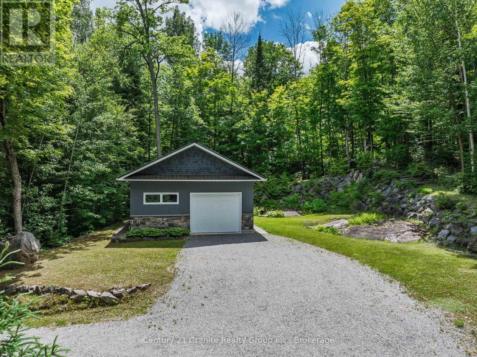1528 Dignan Road, Dysart Et Al, Ontario  K0M 1S0 - Photo 40 - X13160764