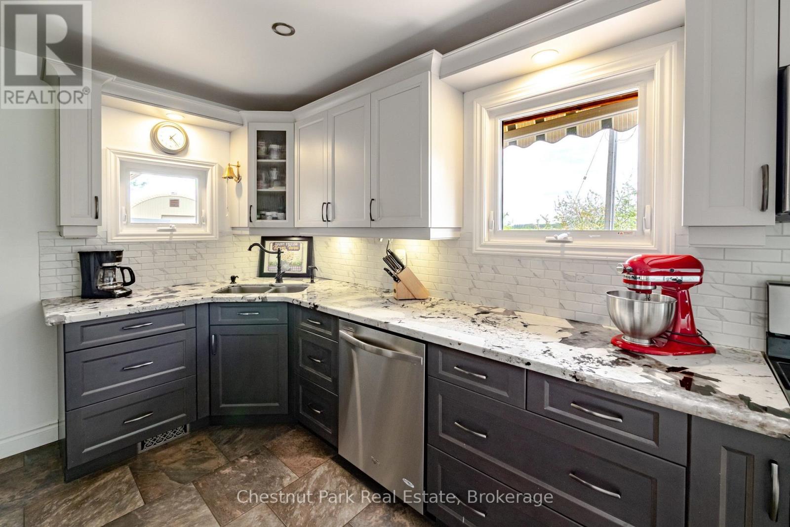 3932 Bruce Road 6, Huron-Kinloss, Ontario  N0G 2R0 - Photo 6 - X13160816