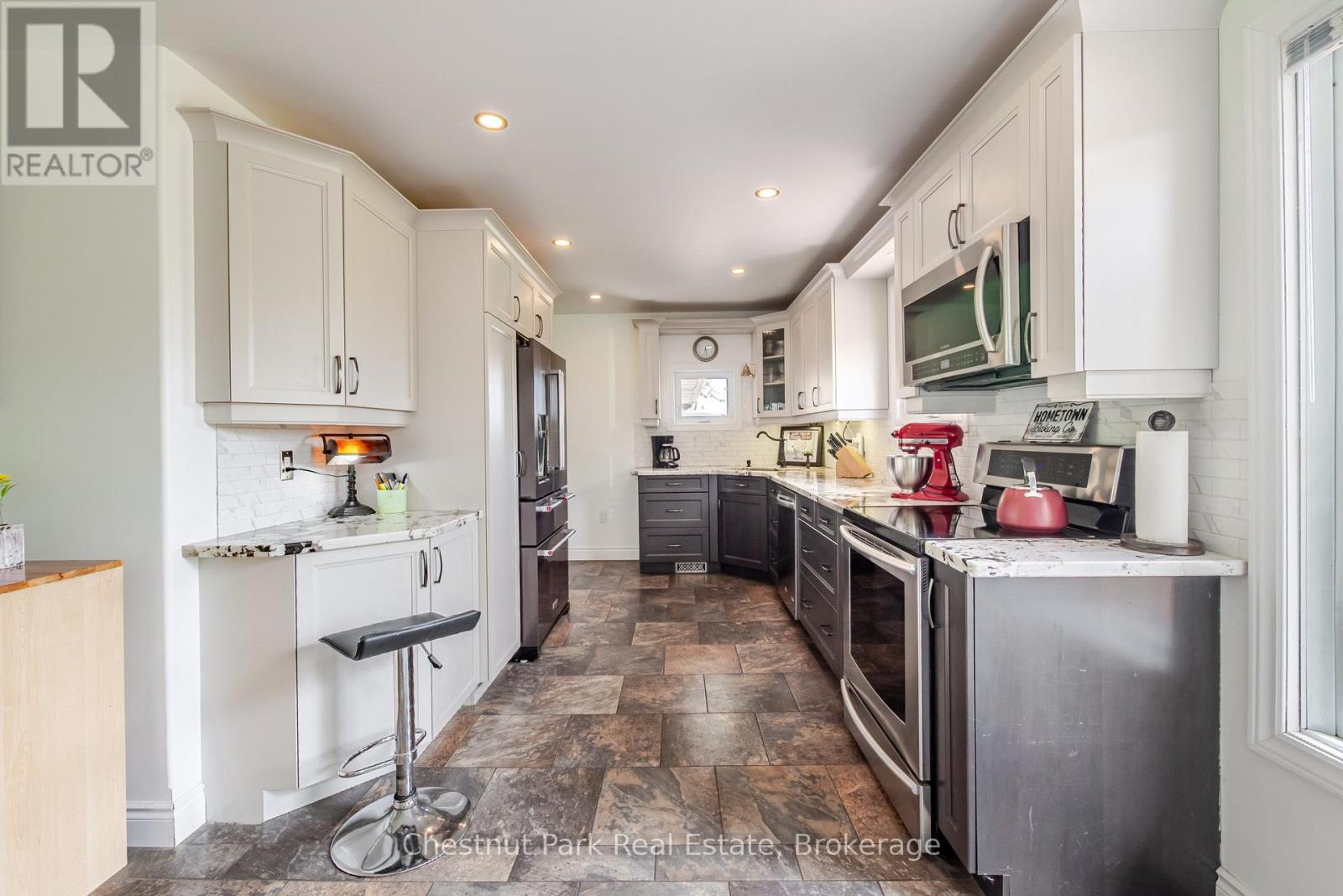 3932 Bruce Road 6, Huron-Kinloss, Ontario  N0G 2R0 - Photo 8 - X13160816