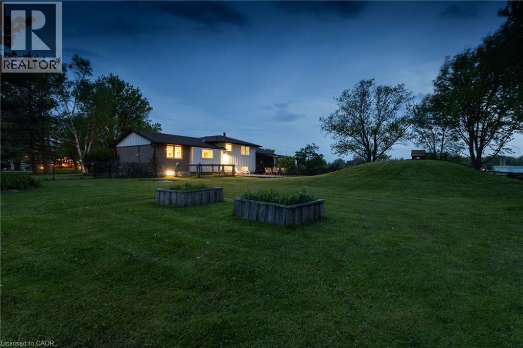 260 Binbrook Road, Binbrook, Ontario  L0R 1C0 - Photo 38 - 40831996