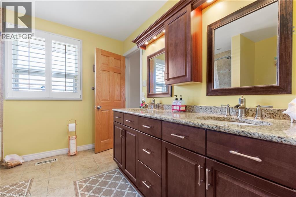 58 Centennial Parkway S, Hamilton, Ontario  L8G 2C4 - Photo 21 - 40831856
