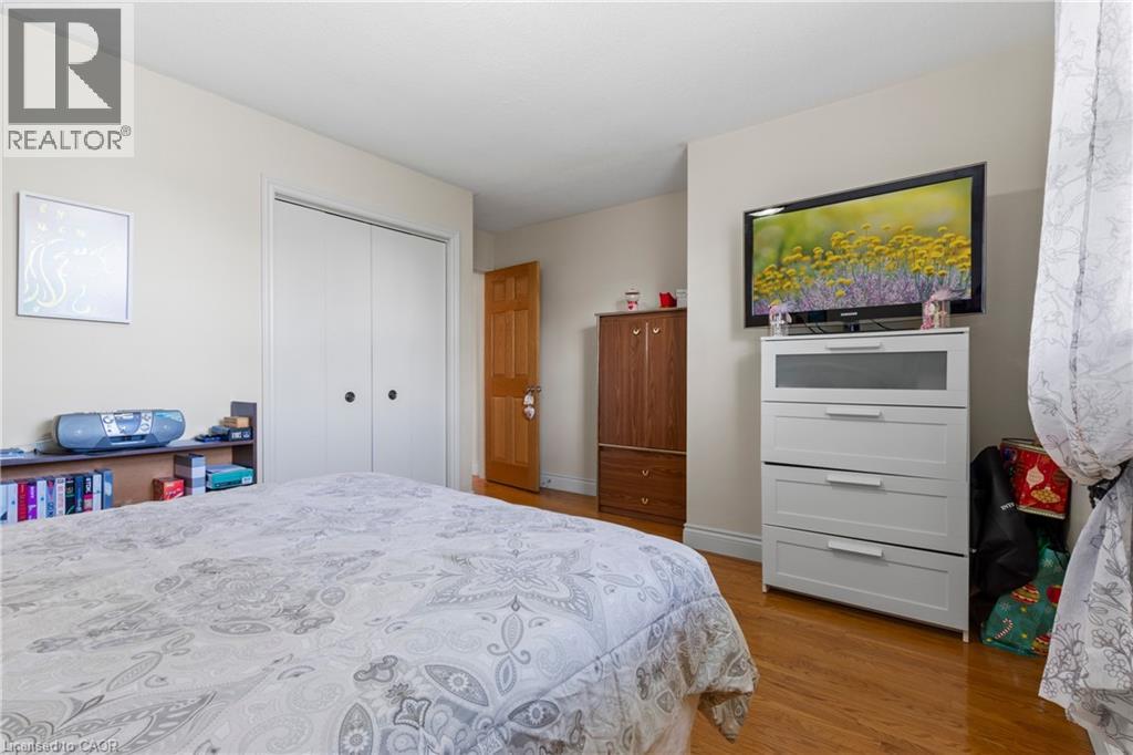 58 Centennial Parkway S, Hamilton, Ontario  L8G 2C4 - Photo 27 - 40831856