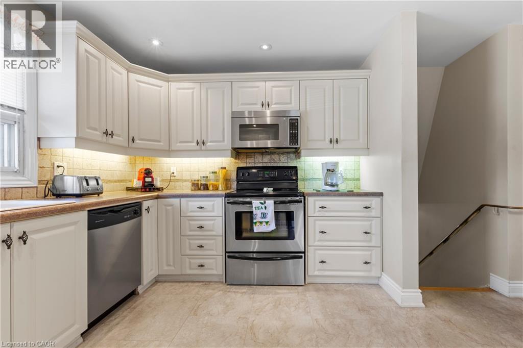 58 Centennial Parkway S, Hamilton, Ontario  L8G 2C4 - Photo 8 - 40831856