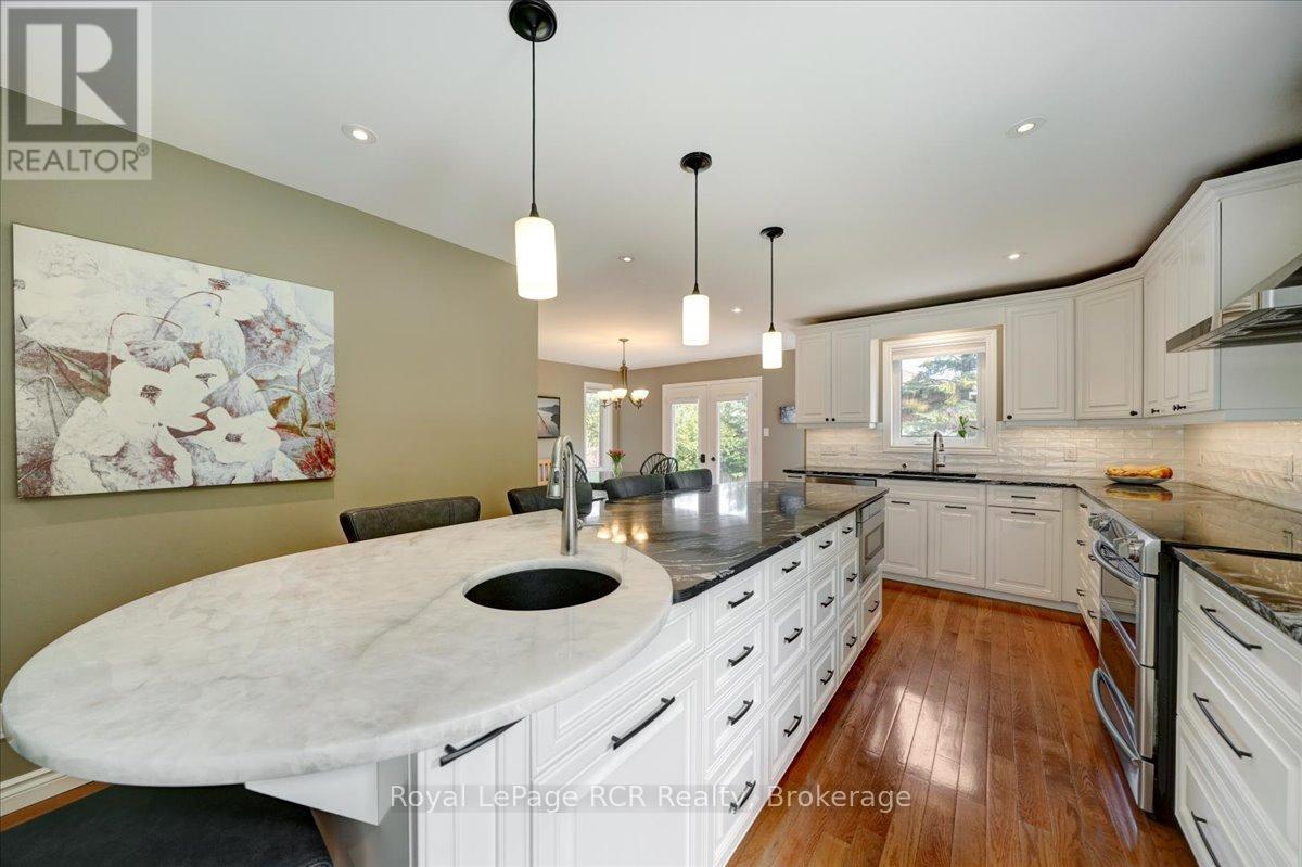 303 6th Avenue W, Owen Sound, Ontario  N4K 6H9 - Photo 12 - X13160952