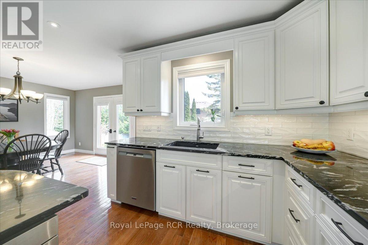 303 6th Avenue W, Owen Sound, Ontario  N4K 6H9 - Photo 14 - X13160952