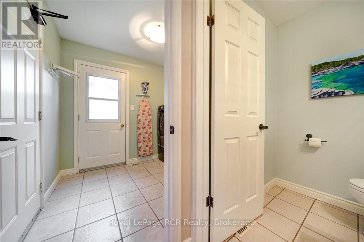 303 6th Avenue W, Owen Sound, Ontario  N4K 6H9 - Photo 20 - X13160952