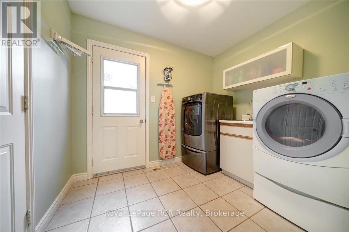 303 6th Avenue W, Owen Sound, Ontario  N4K 6H9 - Photo 22 - X13160952