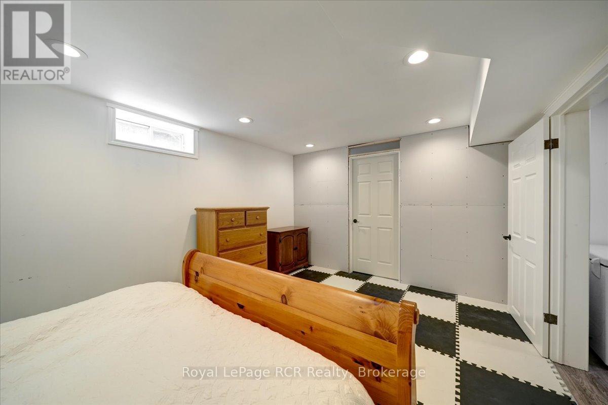 303 6th Avenue W, Owen Sound, Ontario  N4K 6H9 - Photo 39 - X13160952