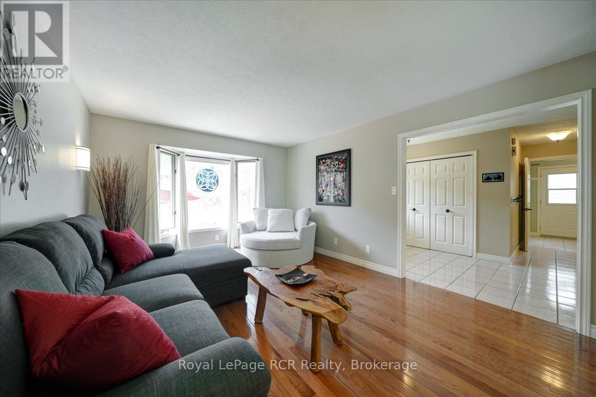 303 6th Avenue W, Owen Sound, Ontario  N4K 6H9 - Photo 8 - X13160952