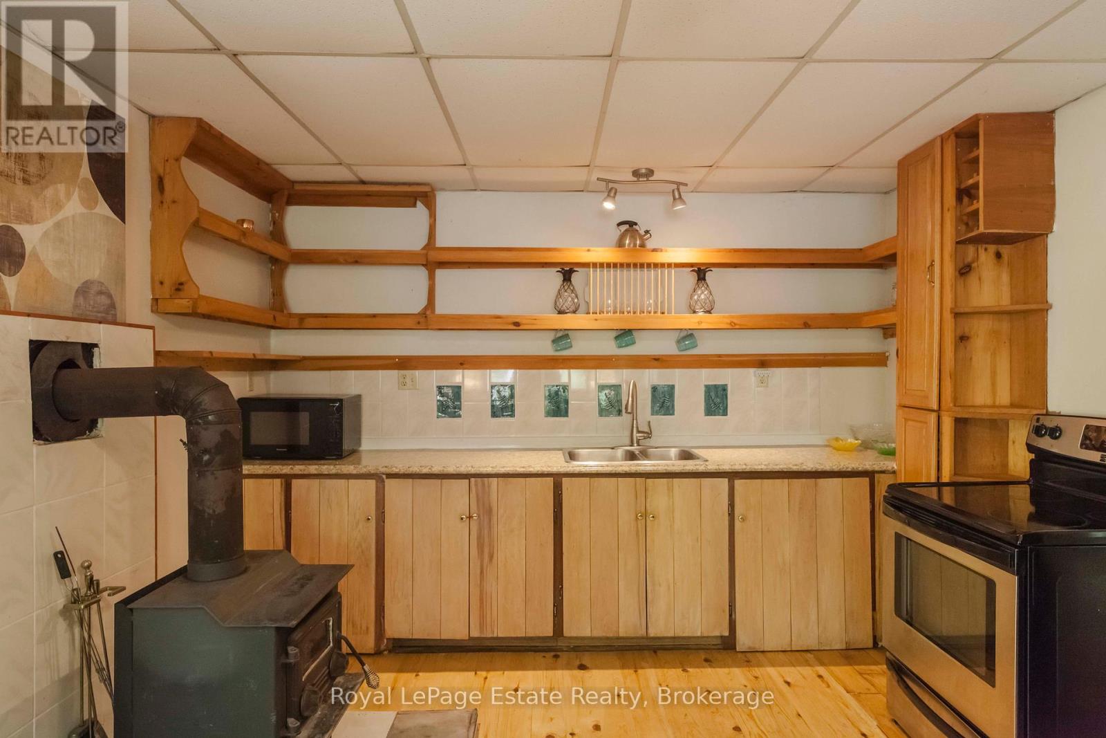 1076 French Bay Road, Native Leased Lands, Ontario  N0H 2G0 - Photo 21 - X13161276