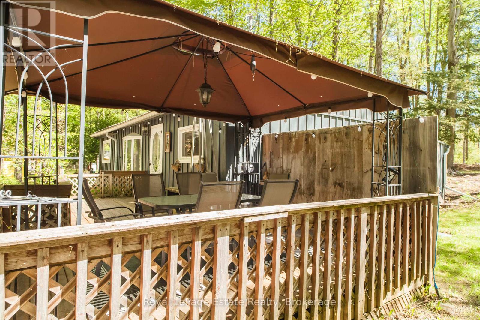 1076 French Bay Road, Native Leased Lands, Ontario  N0H 2G0 - Photo 38 - X13161276