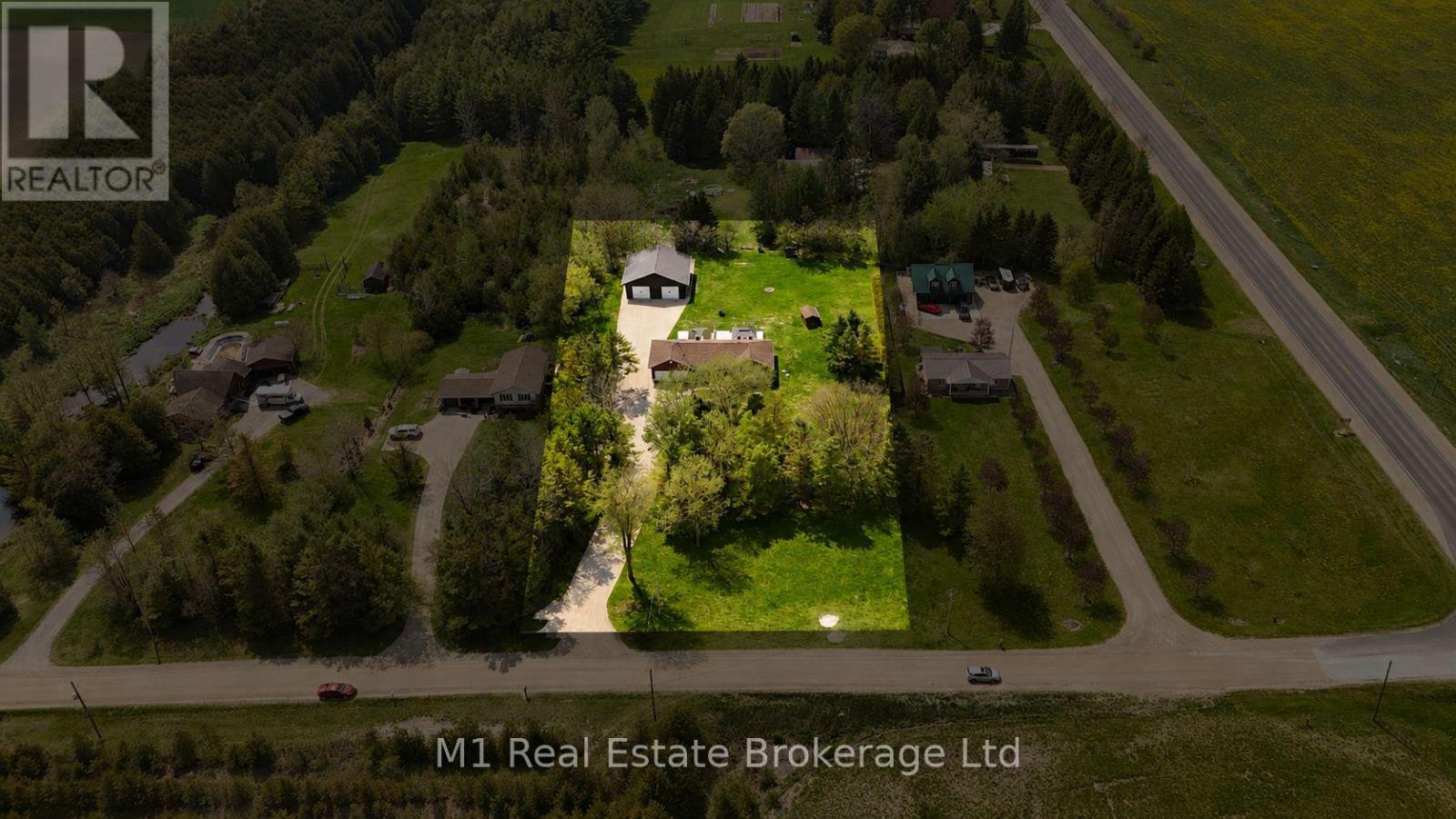 9632 Concession Rd 4 N, Wellington North, Ontario  N0G 2L0 - Photo 2 - X13161626