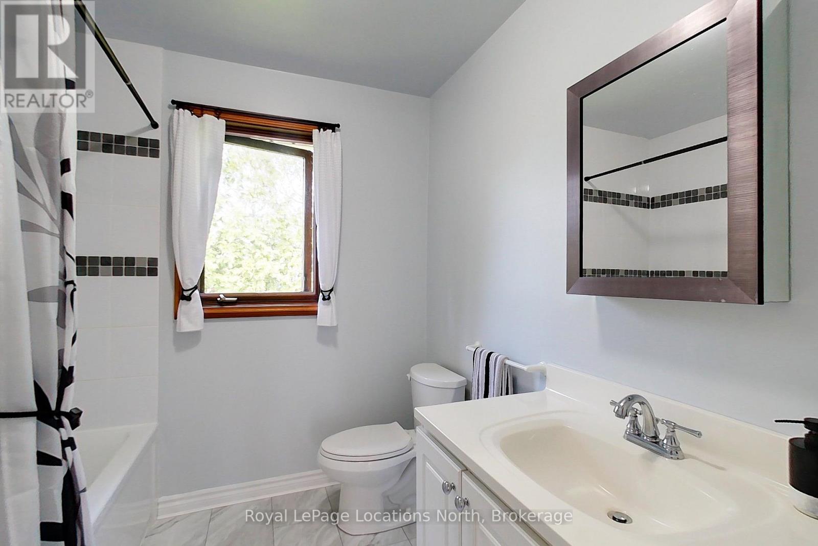 252 Lakeshore Road N, Meaford, Ontario  N4L 1W5 - Photo 32 - X13162178