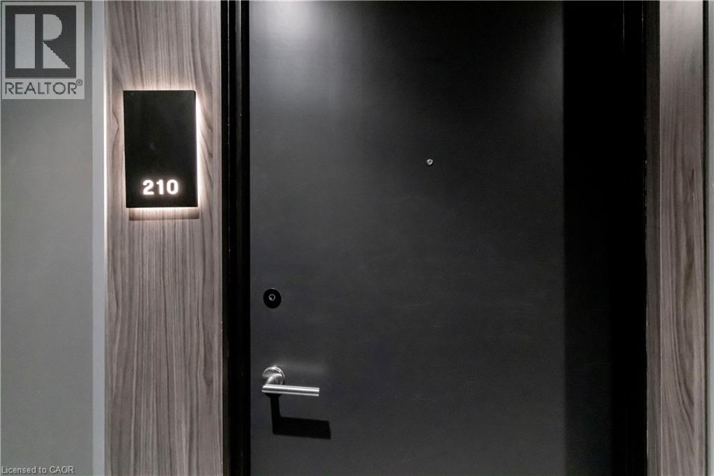 5 Wellington Street S Unit# 210, Kitchener, Ontario  N2G 0E3 - Photo 3 - 40831474