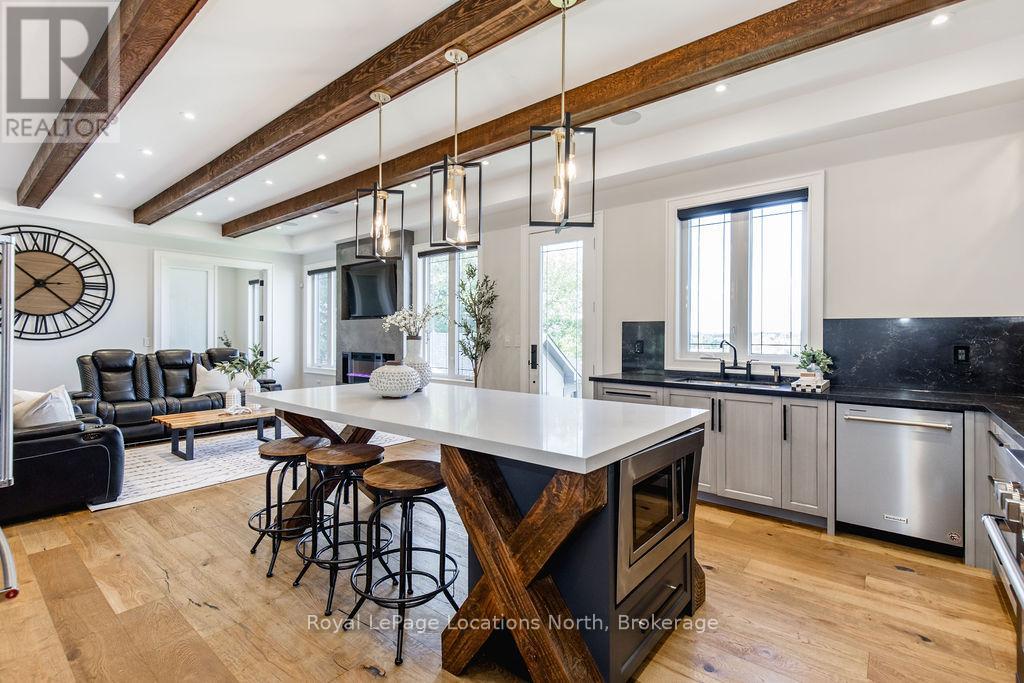 22 East John Street, Innisfil, Ontario  L0L 1L0 - Photo 19 - N13162722