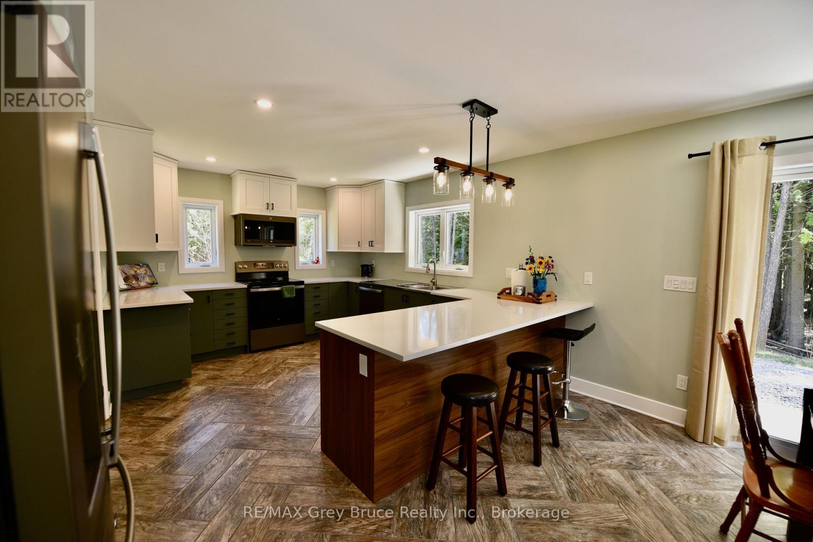 751 Pike Bay Road, Northern Bruce Peninsula, Ontario  N0H 1W0 - Photo 16 - X13163040