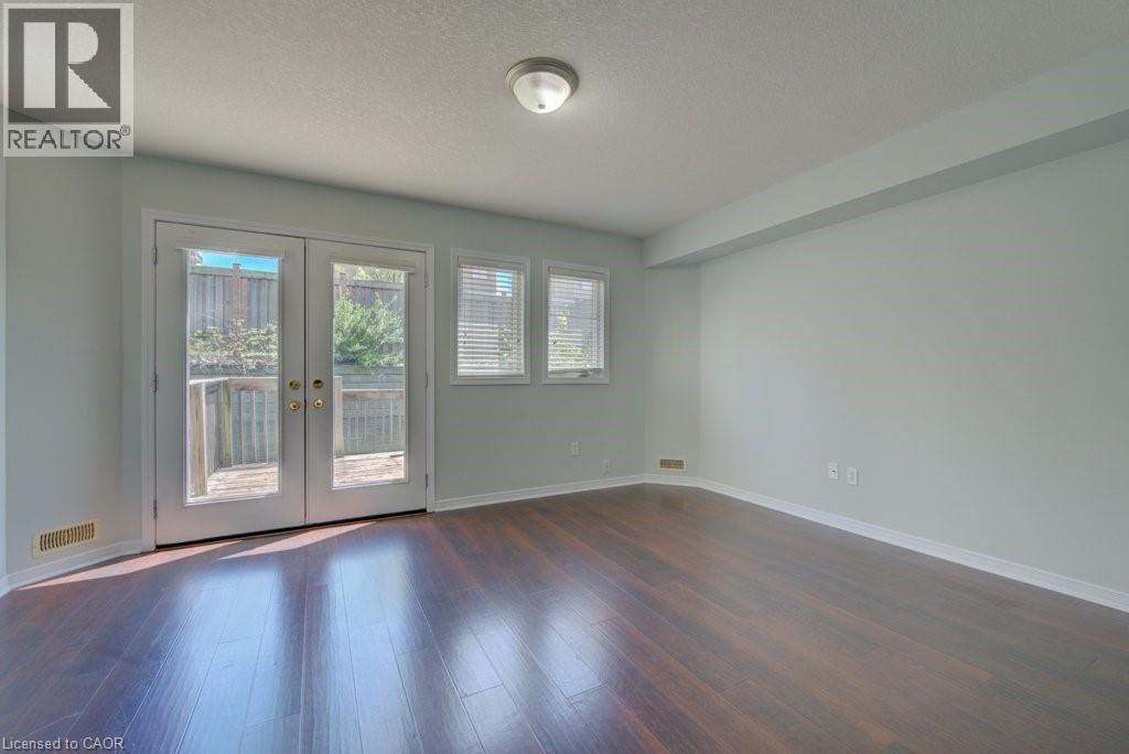 240 Westmeadow Drive Unit# 15c, Kitchener, Ontario  N2N 0A1 - Photo 15 - 40831332