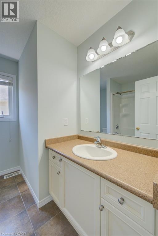 240 Westmeadow Drive Unit# 15c, Kitchener, Ontario  N2N 0A1 - Photo 26 - 40831332