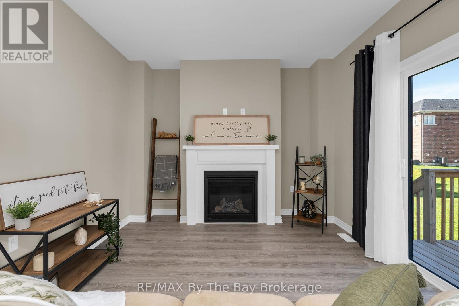 214 Cubitt Street, Clearview, Ontario  L0M 1S0 - Photo 12 - S13163672