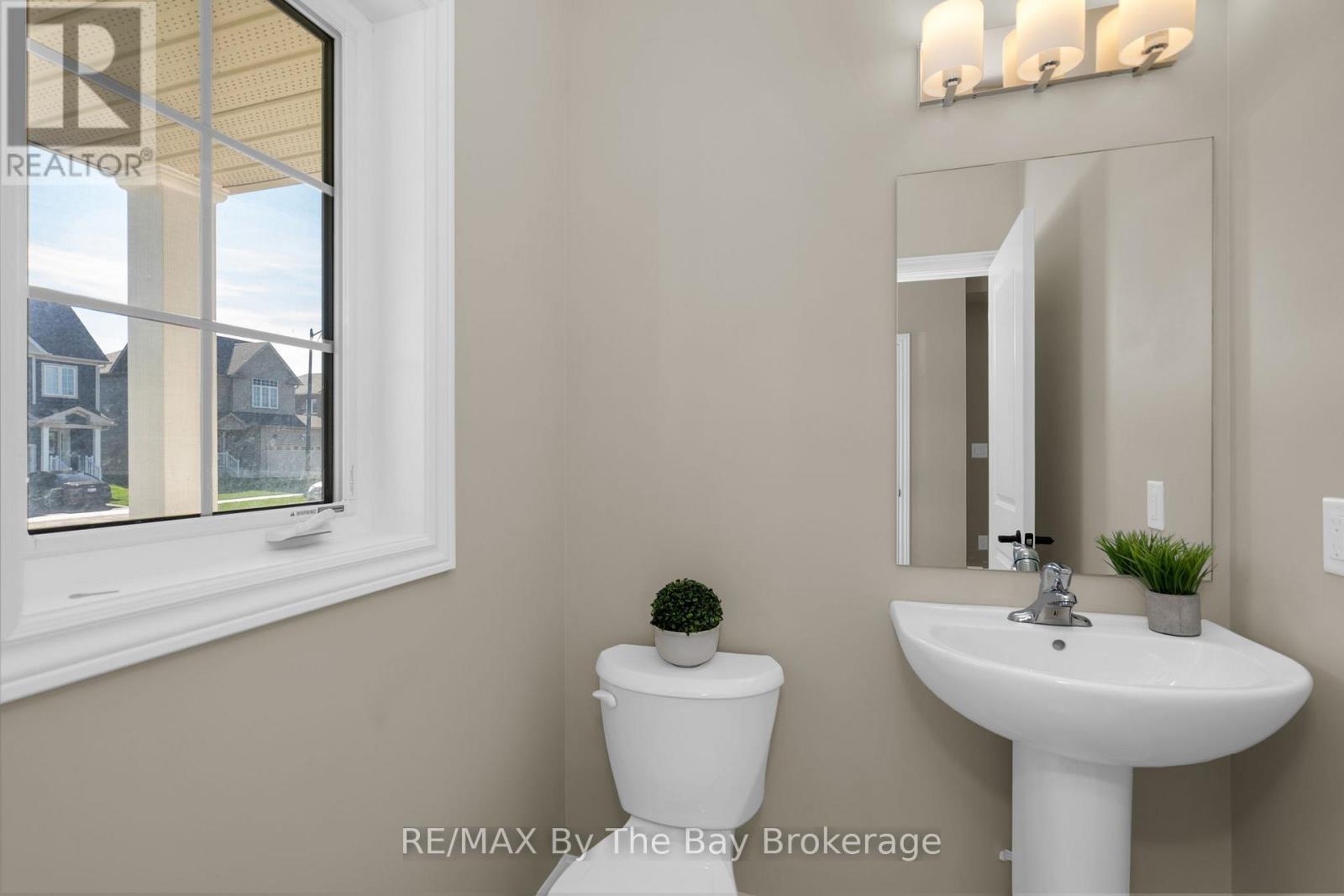 214 Cubitt Street, Clearview, Ontario  L0M 1S0 - Photo 16 - S13163672