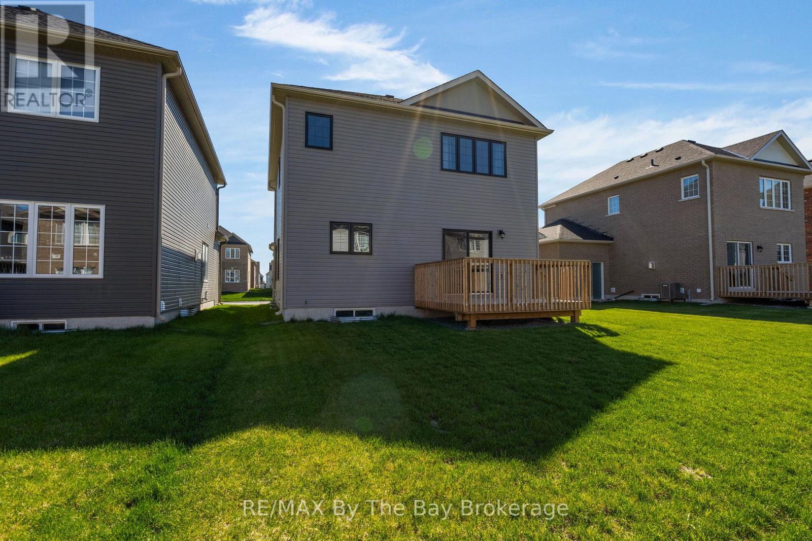 214 Cubitt Street, Clearview, Ontario  L0M 1S0 - Photo 32 - S13163672