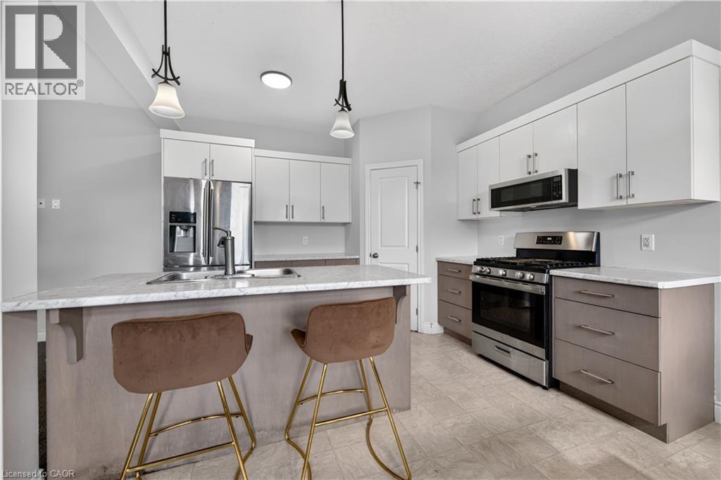 32 Ashberry Place, St. Thomas, Ontario  N5R 0H7 - Photo 13 - 40832786